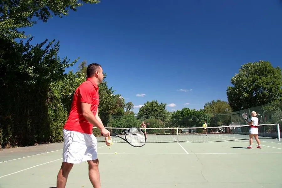 Camping Montana Parc - Gassin Golfe De St Tropez - Maeva